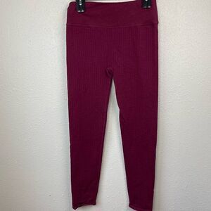 Fabletics Maroon Leggings Size L EUC